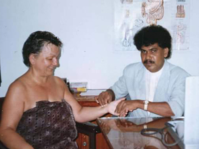 Pulse diagnosis, Consultation and Treatments